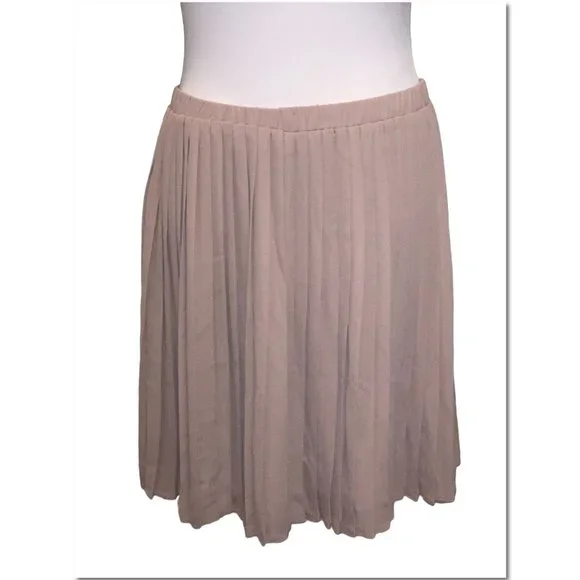 Max Studio Pleated Skirt Size Medium Mauve Mist NWT - Picture 2 of 5
